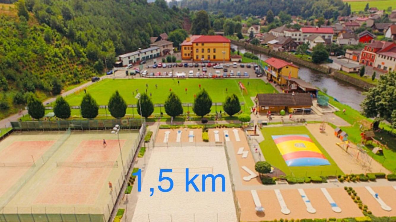 Penzion Úpice Luky Exteriér fotografie